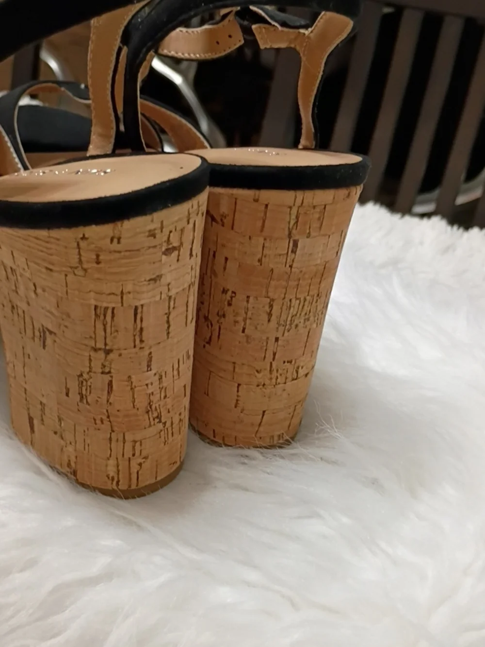 New Sun & Stone Julien Black Cork-Platform T-Strap Sandals - 10M